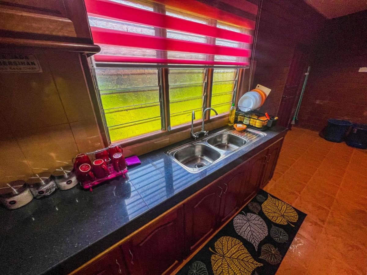 Nail Guest House Kuala Besut Kampong Nail Bagian luar foto